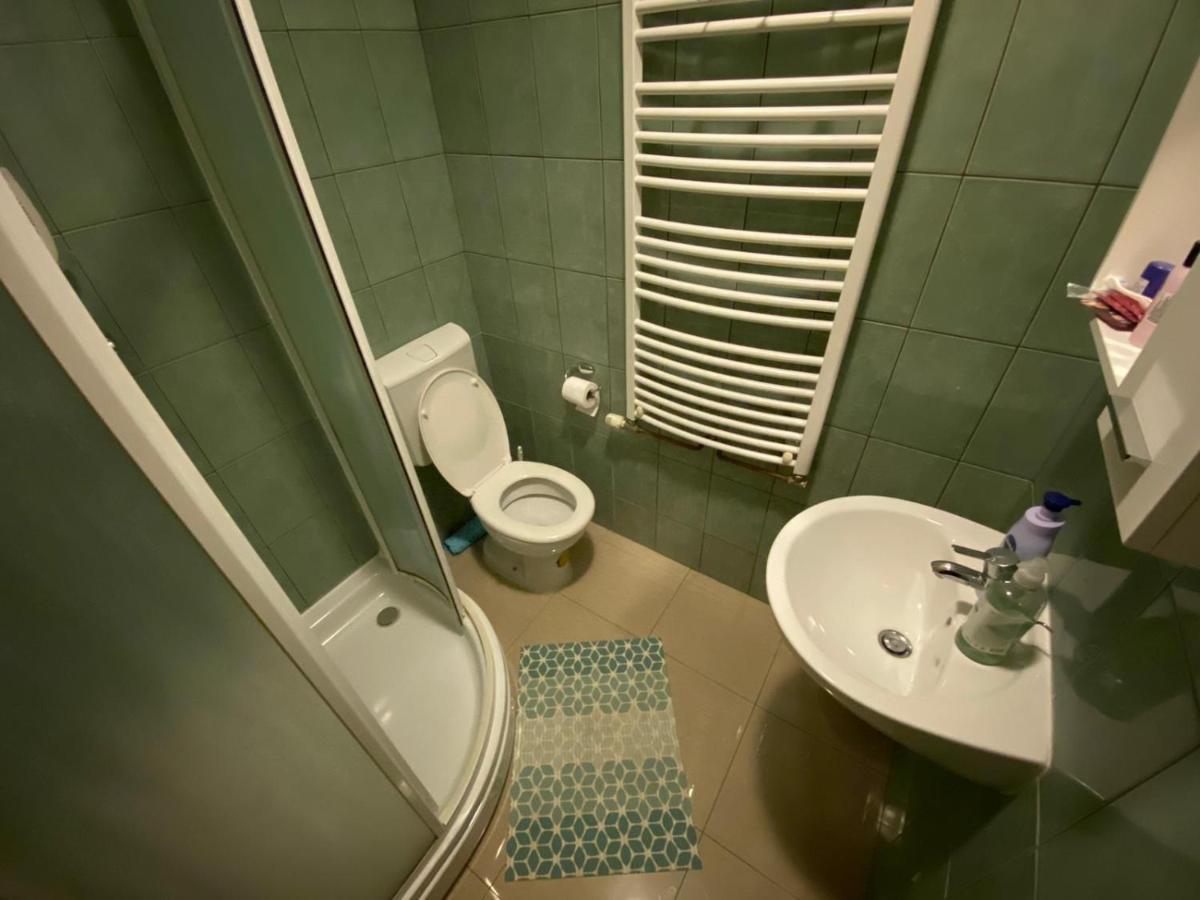 Guest House Lucija Buzin Esterno foto